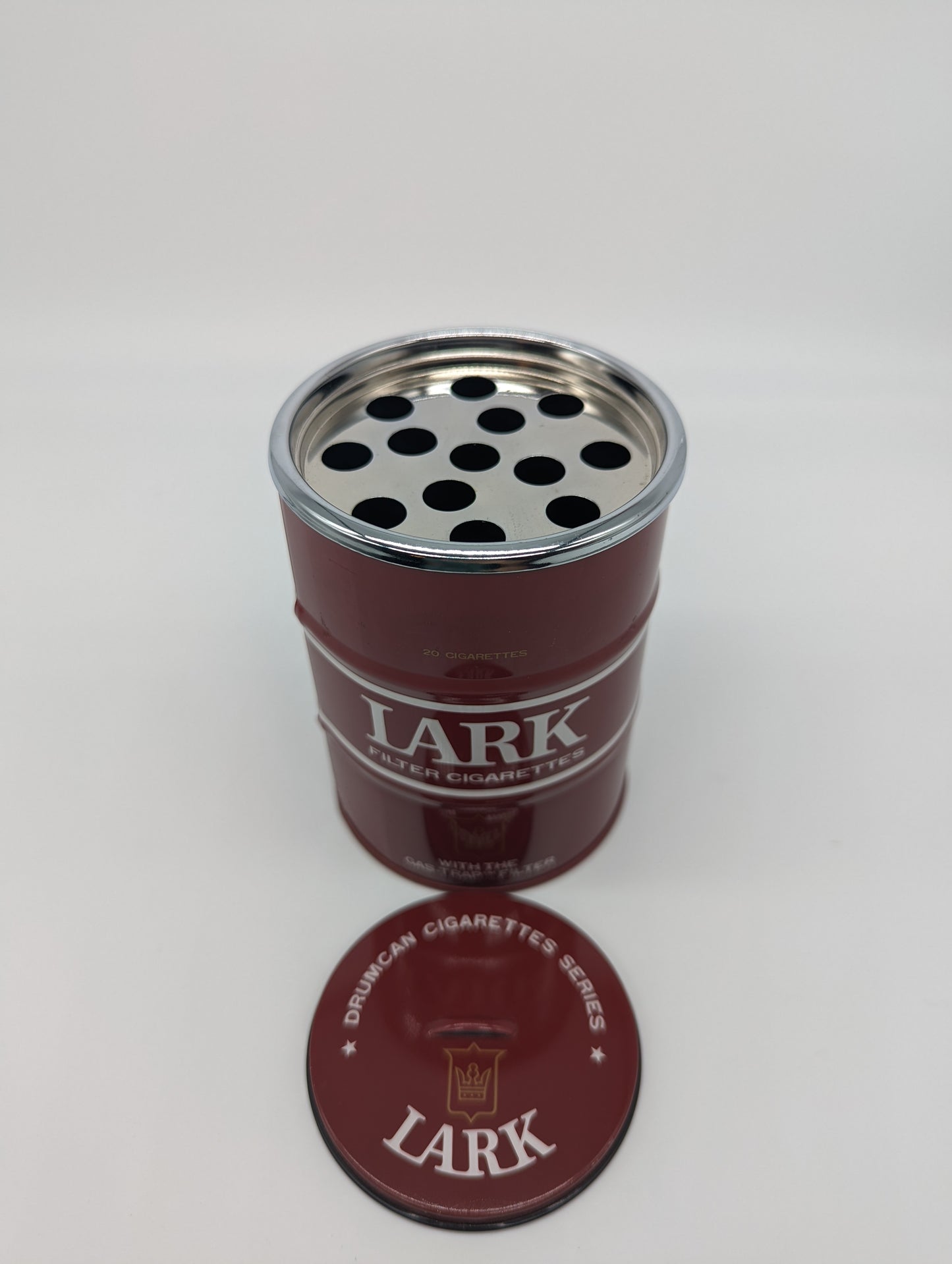 Lark Garbage can ash tray