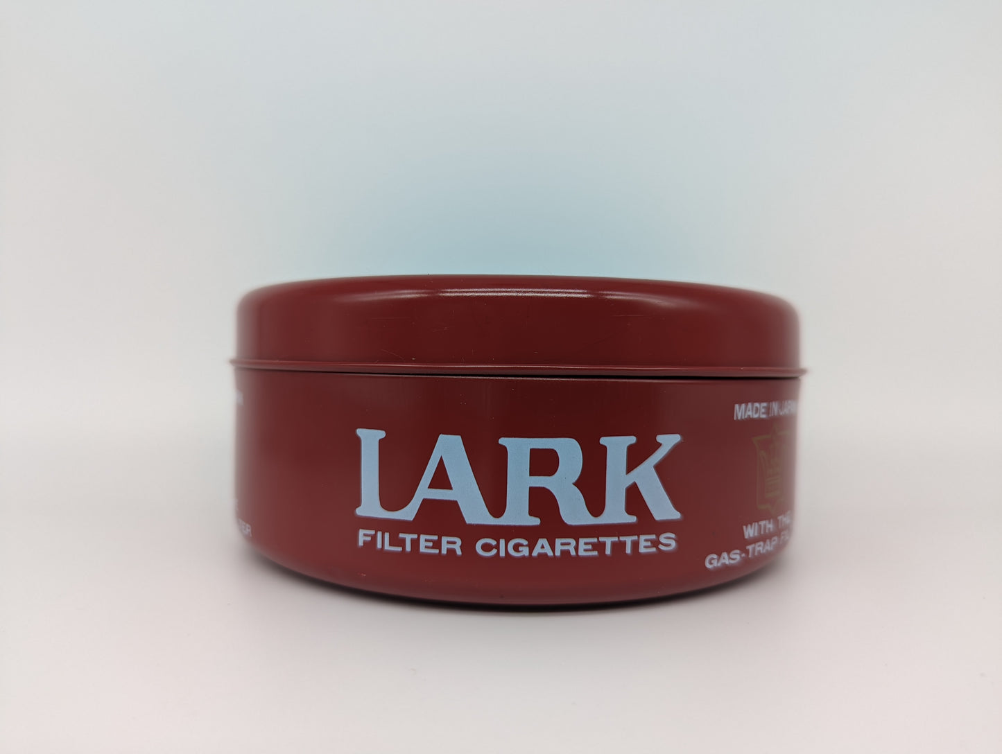 Lark Ash Tray diffuser